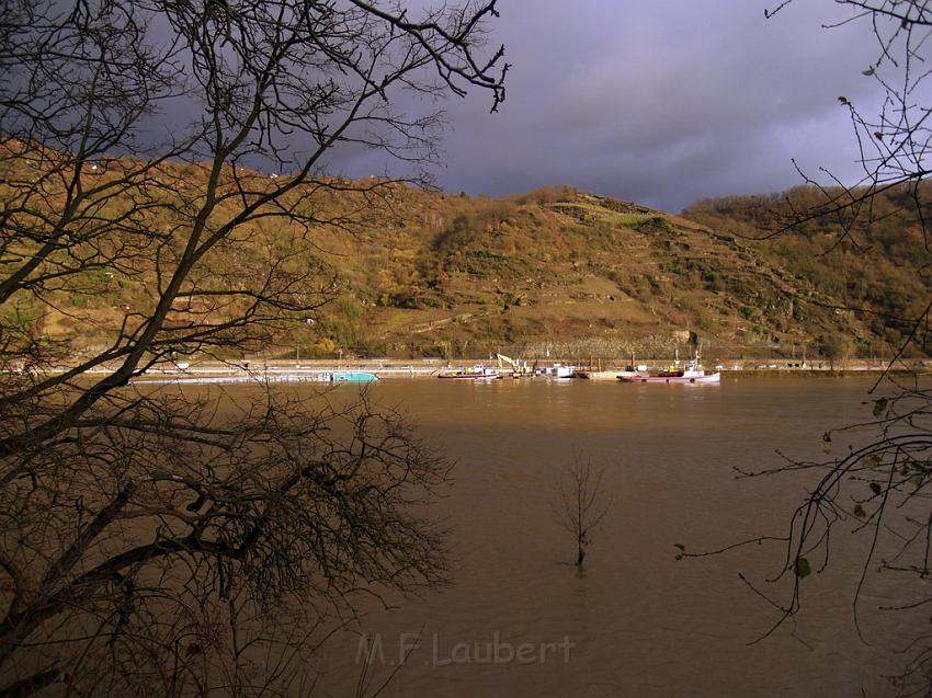 Schiff gesunken St Goarhausen Loreley P285.jpg